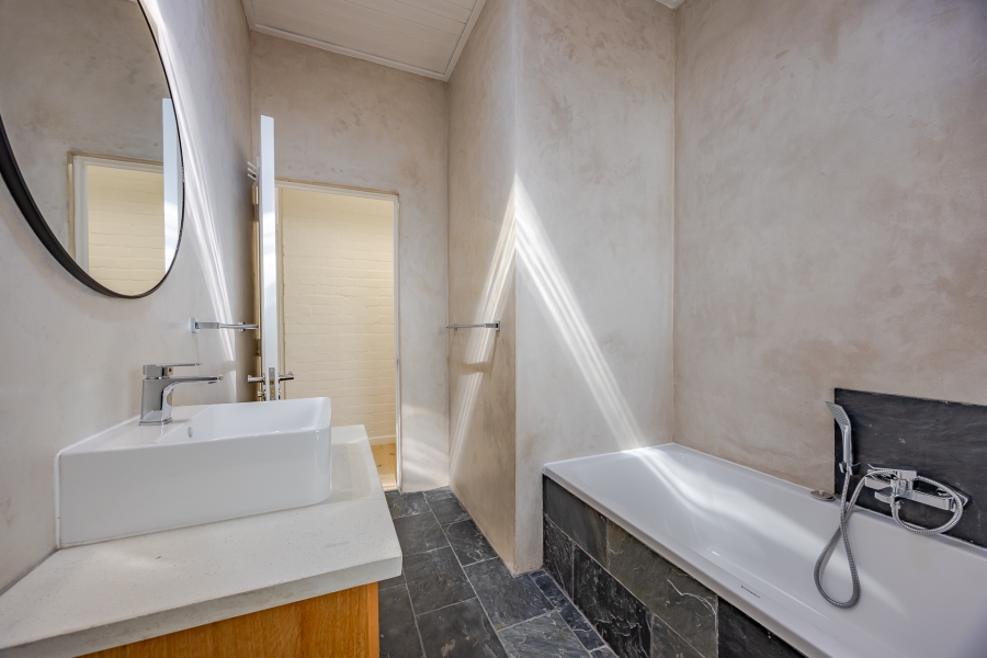 4 Bedroom Property for Sale in Milnerton Central Western Cape